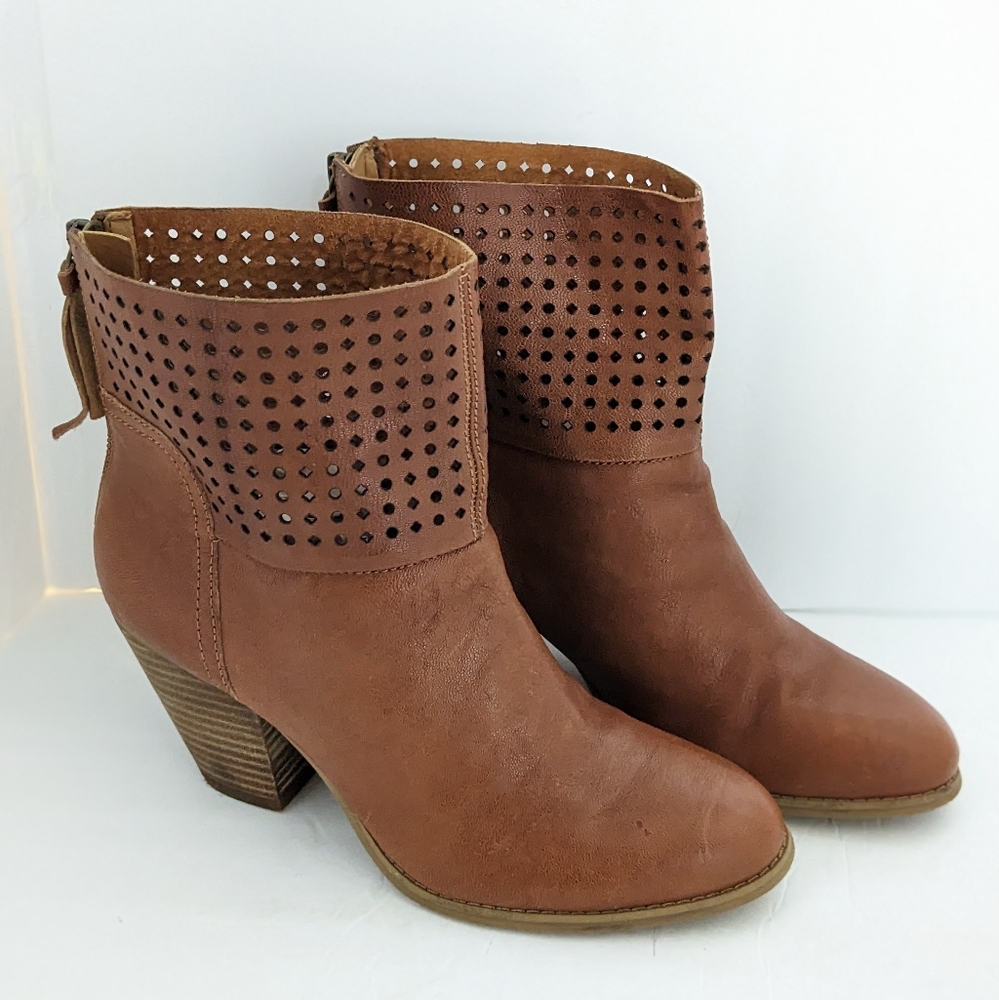 Nine west leather ankle boots